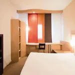 Leonardo Hotel