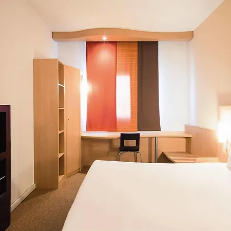 Leonardo Hotel