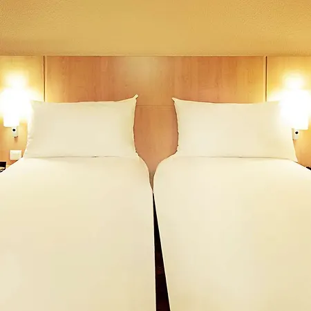Leonardo Hotel 3*