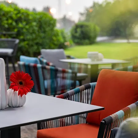 Leonardo Hotel 3*