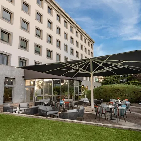 Leonardo Hotel 3*