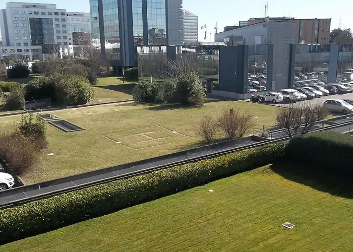 Leonardo 3* ורונה